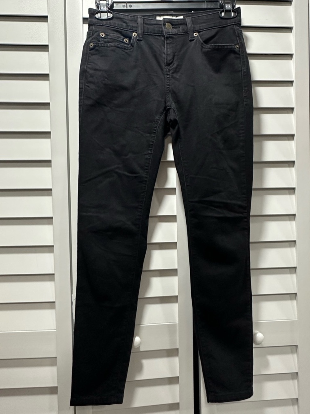 Vineyard Vines Women's Skinny Jeans in Black